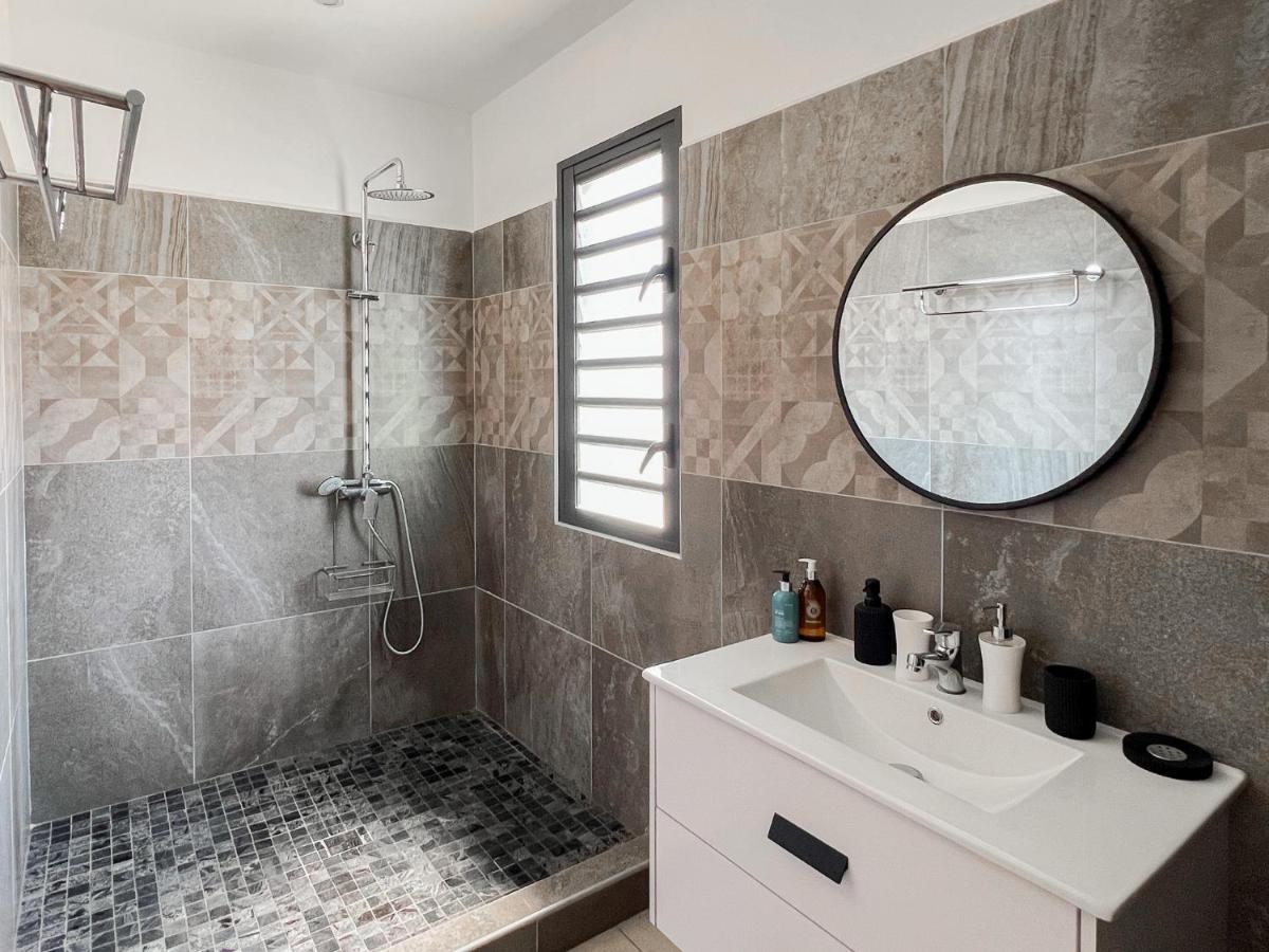 Residence Celestial - Premium 3 Bedrooms Villa With Volcanic Stone Pool Гранд-Бэй Экстерьер фото