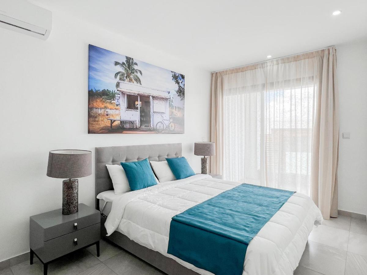Residence Celestial - Premium 3 Bedrooms Villa With Volcanic Stone Pool Гранд-Бэй Экстерьер фото