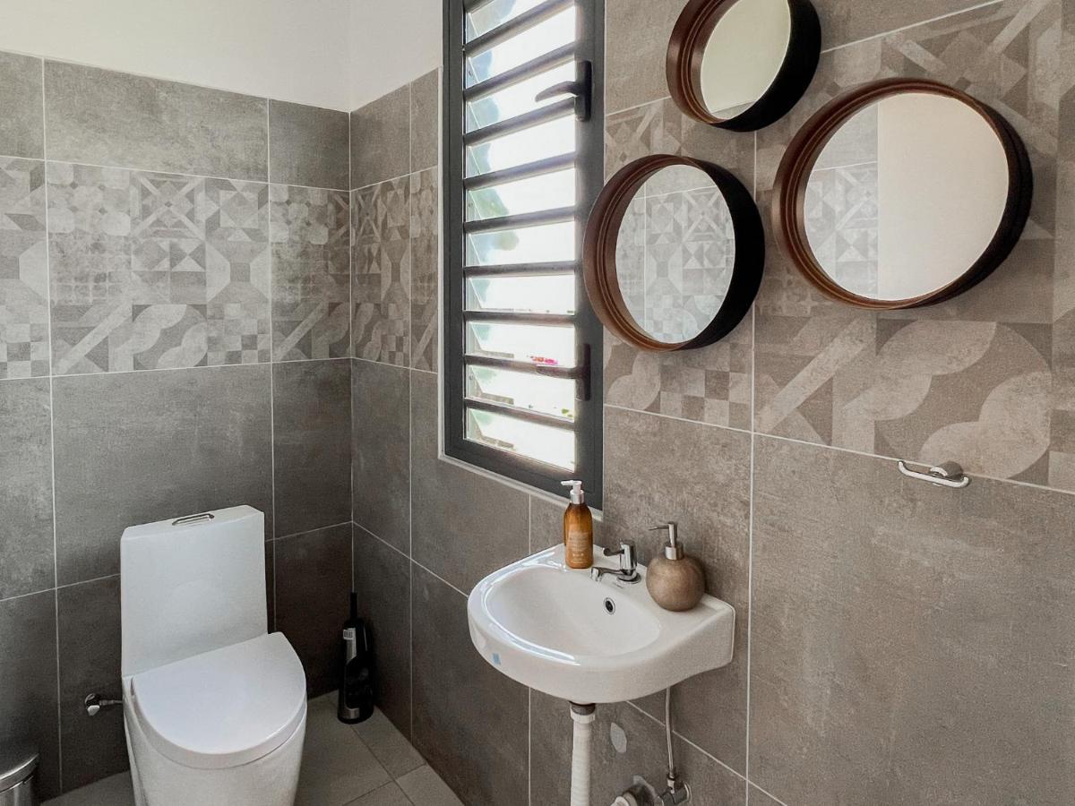 Residence Celestial - Premium 3 Bedrooms Villa With Volcanic Stone Pool Гранд-Бэй Экстерьер фото