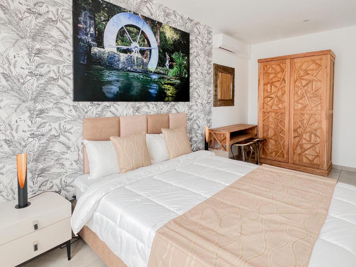 Residence Celestial - Premium 3 Bedrooms Villa With Volcanic Stone Pool Гранд-Бэй Экстерьер фото